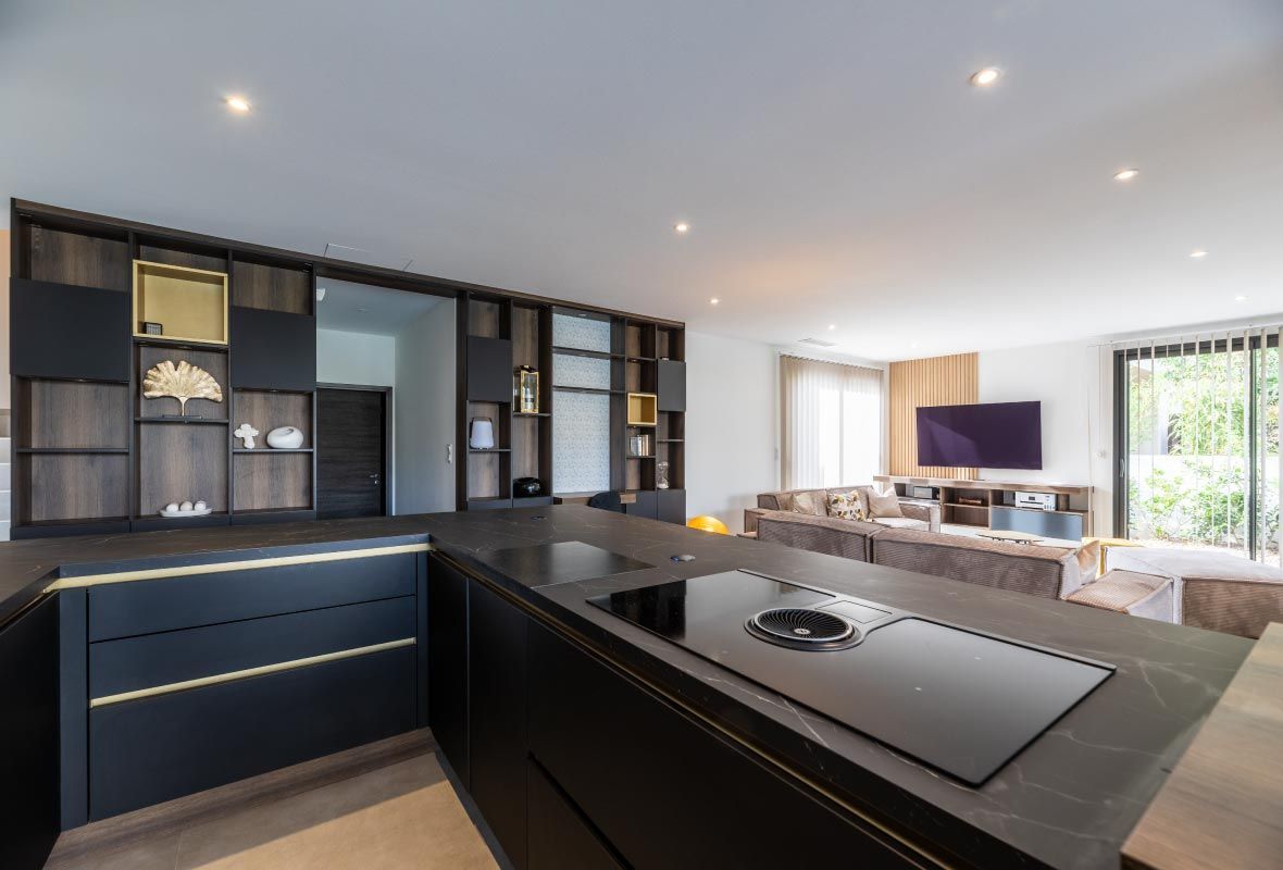 Autre vue de la cuisine villa corse